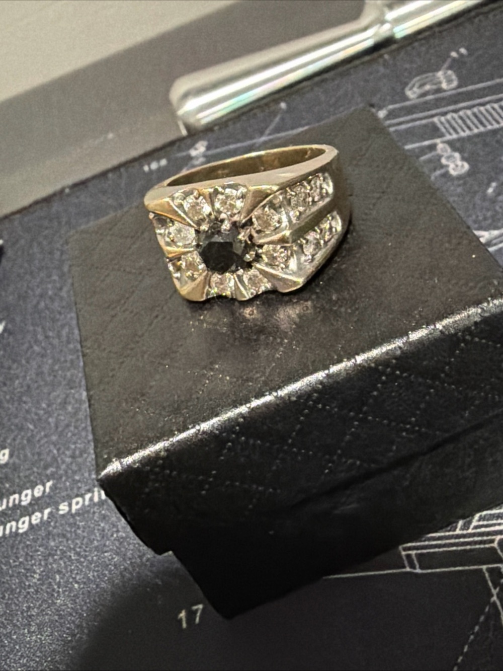 10k Gold men’s Natural Diamond Ring